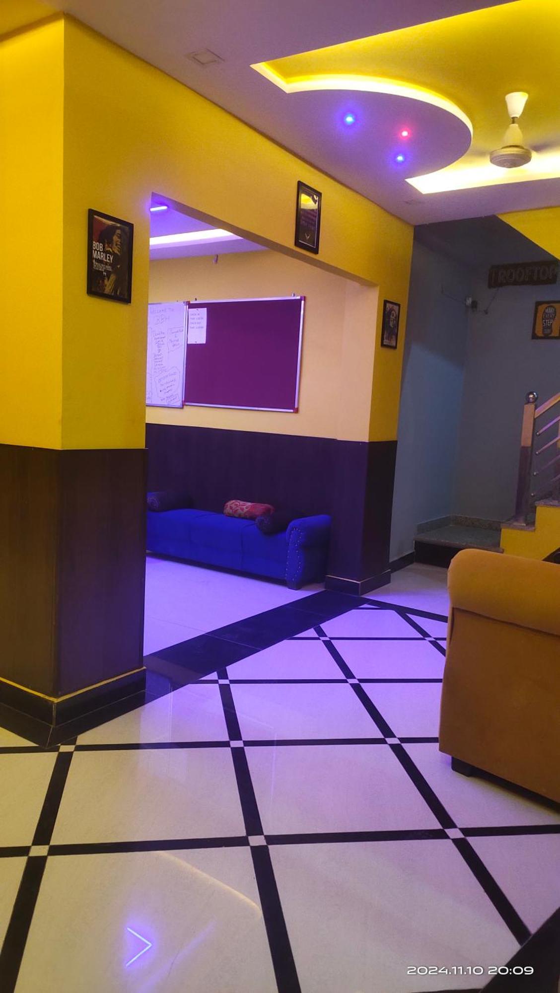 Big Brother Hostel Hotel Agra  Dış mekan fotoğraf