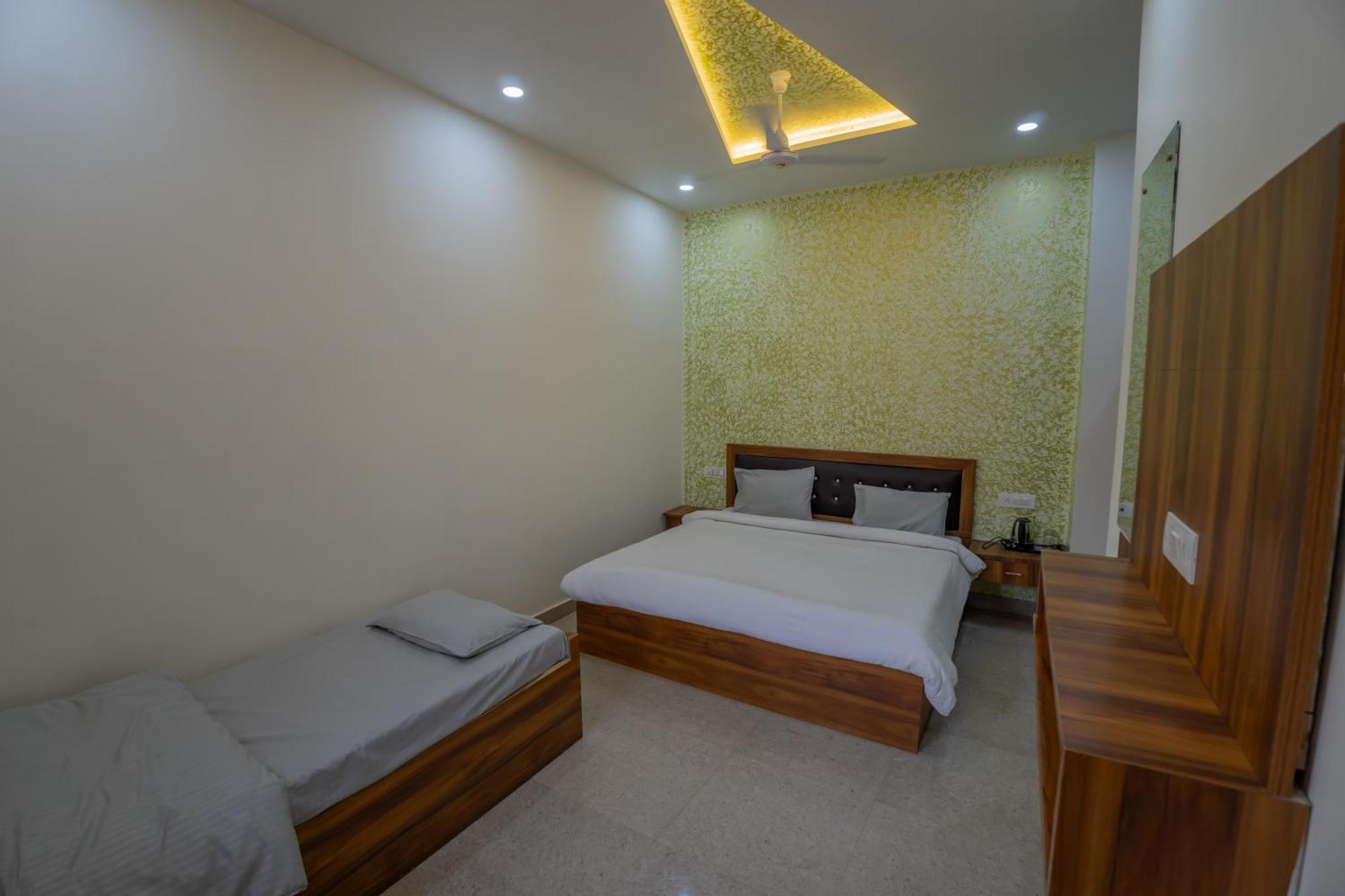 Big Brother Hostel Hotel Agra  Oda fotoğraf