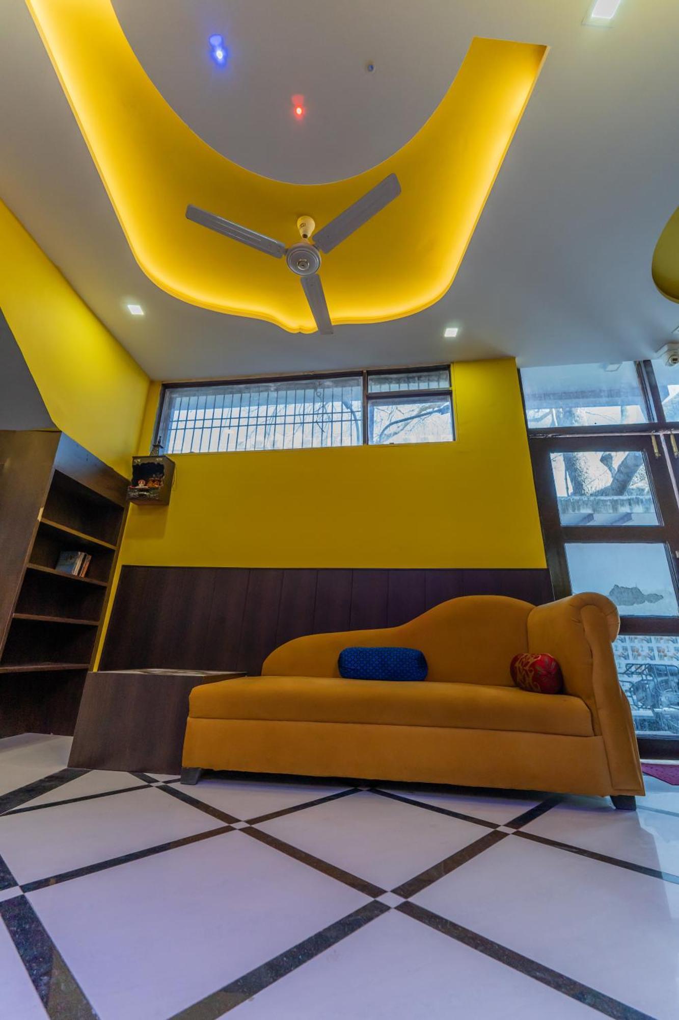 Big Brother Hostel Hotel Agra  Dış mekan fotoğraf
