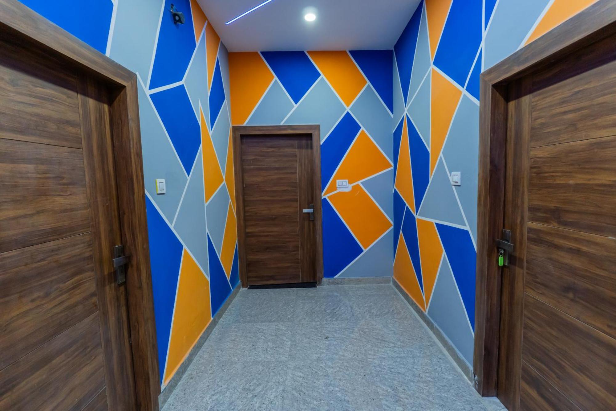 Big Brother Hostel Hotel Agra  Dış mekan fotoğraf